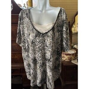 Basic Editions Size 3x Women’s Studded Blouse 54” Bust 27” L